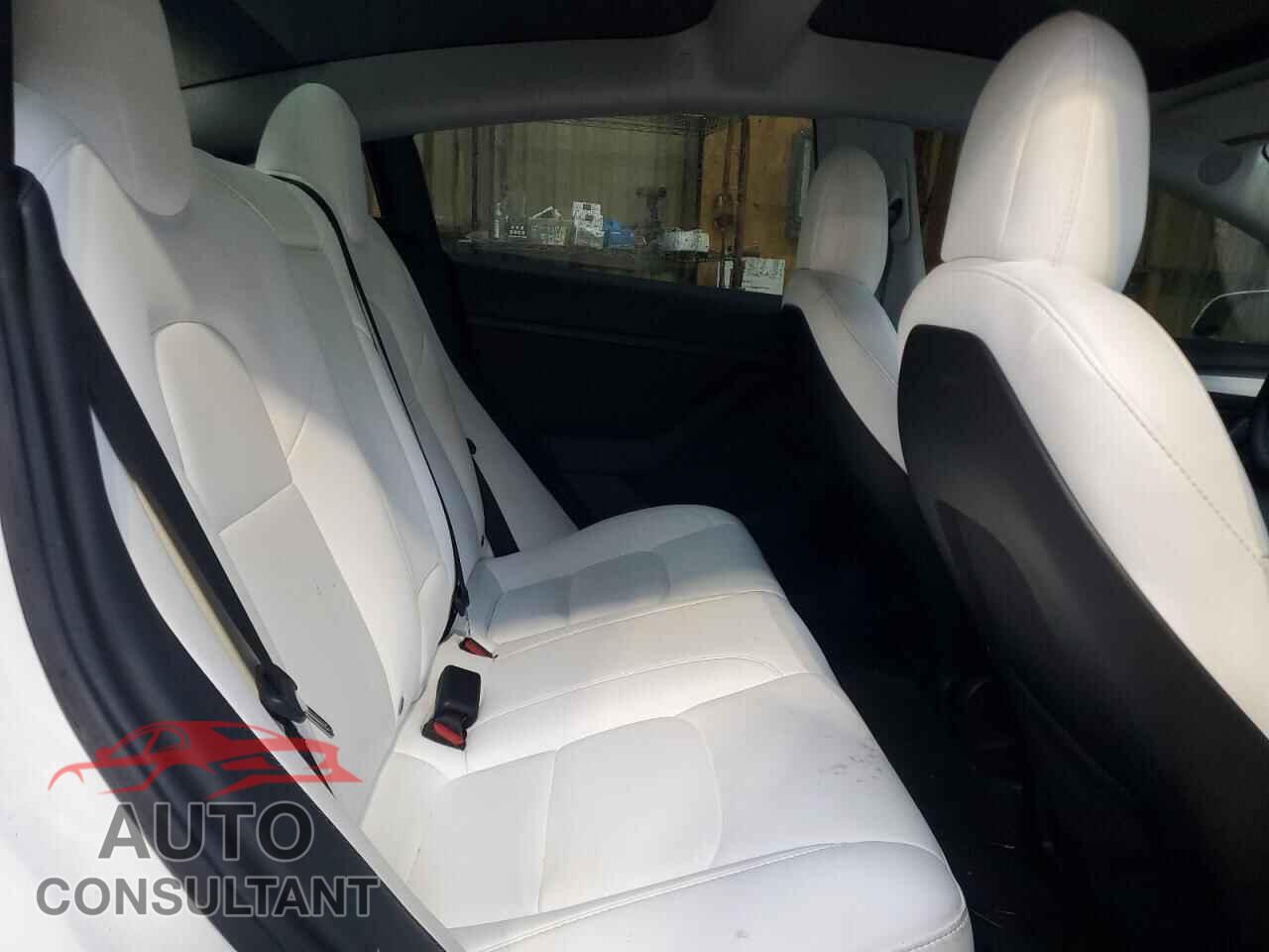 TESLA MODEL 3 2021 - 5YJ3E1EA8MF093329
