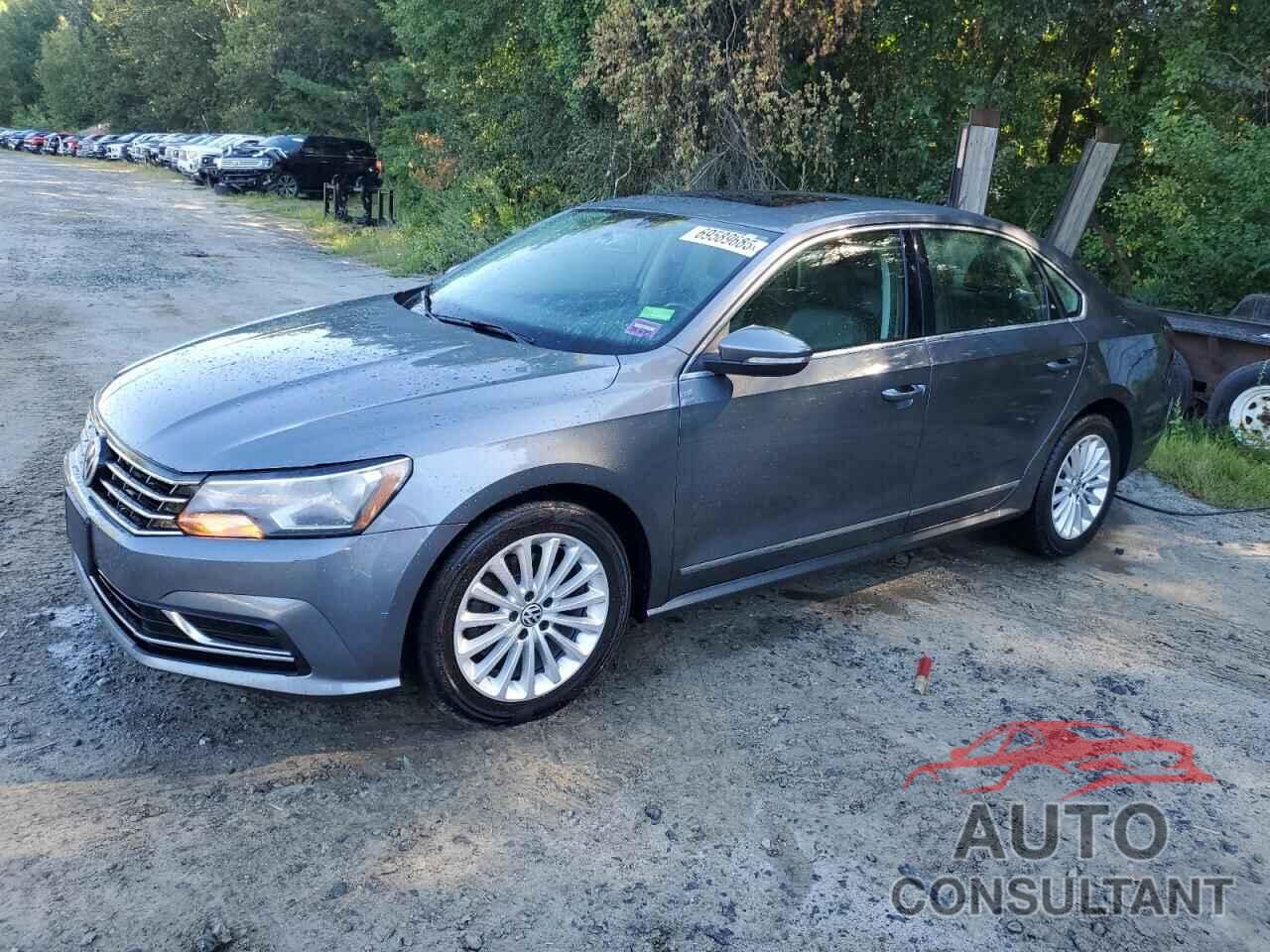 VOLKSWAGEN PASSAT 2017 - 1VWBT7A31HC070180