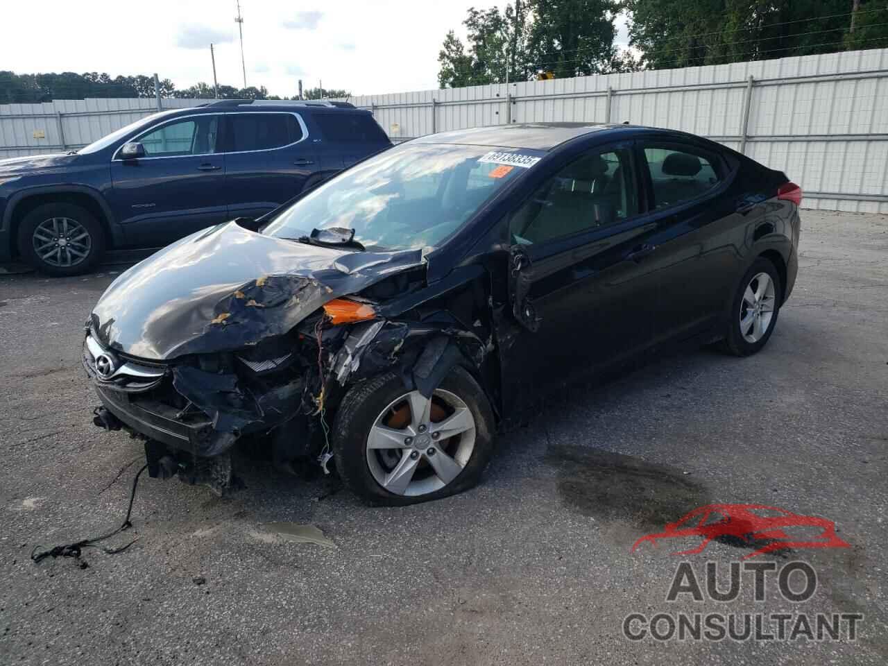 HYUNDAI ELANTRA 2013 - 5NPDH4AE2DH348175