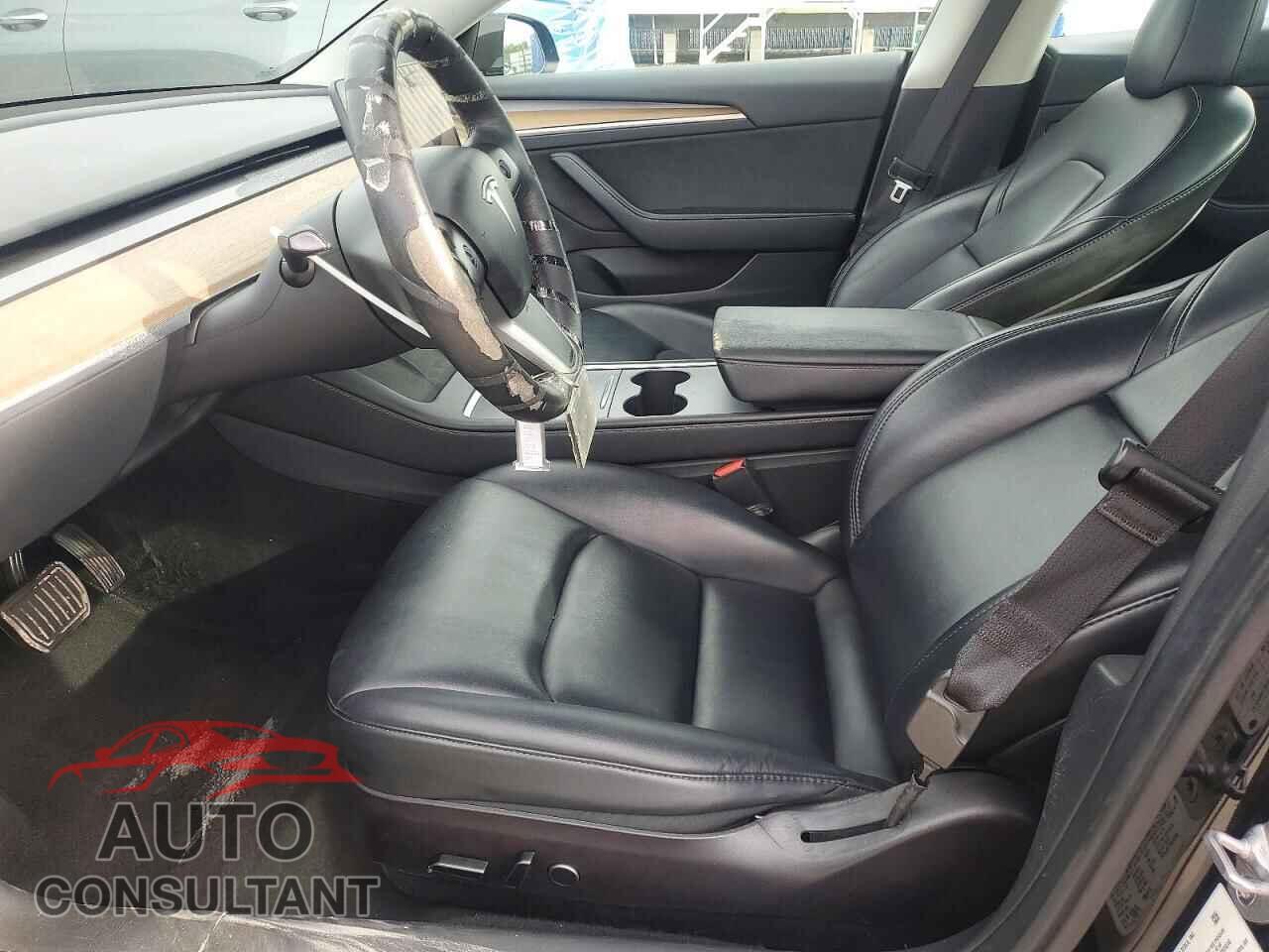 TESLA MODEL 3 2023 - 5YJ3E1EAXPF453673