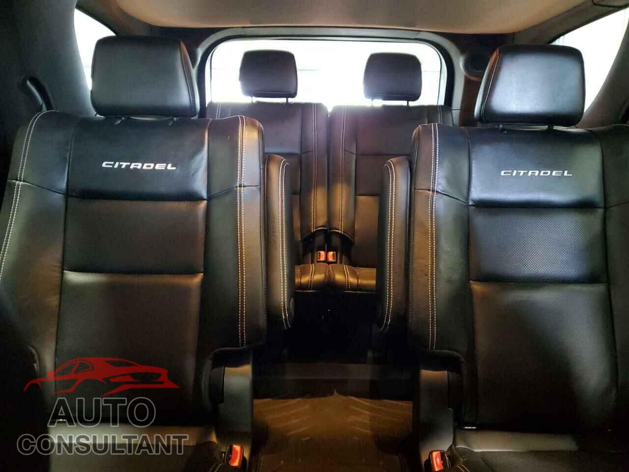 DODGE DURANGO 2018 - 1C4RDJEG0JC486221