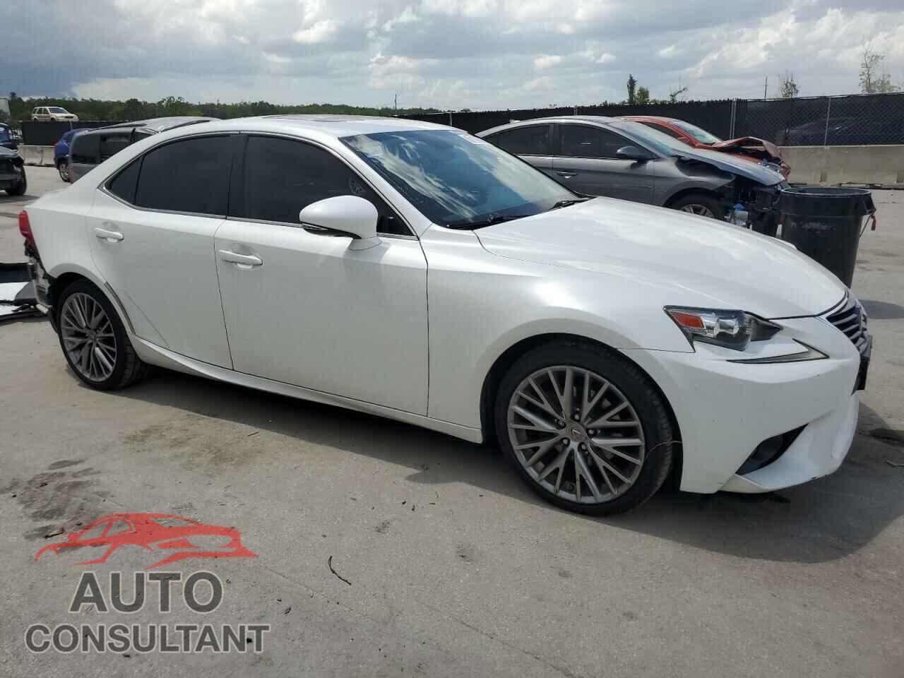 LEXUS IS 2015 - JTHBF1D24F5063654