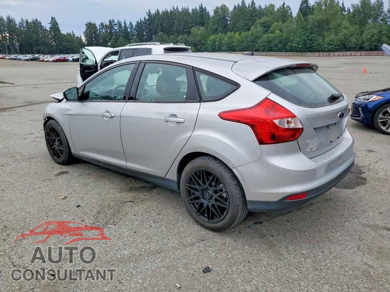 FORD FOCUS 2013 - 1FADP3K21DL314103