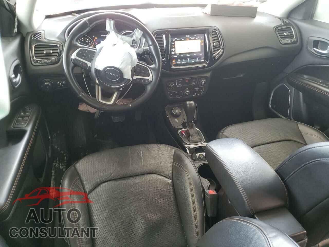 JEEP COMPASS 2021 - 3C4NJDCBXMT605045
