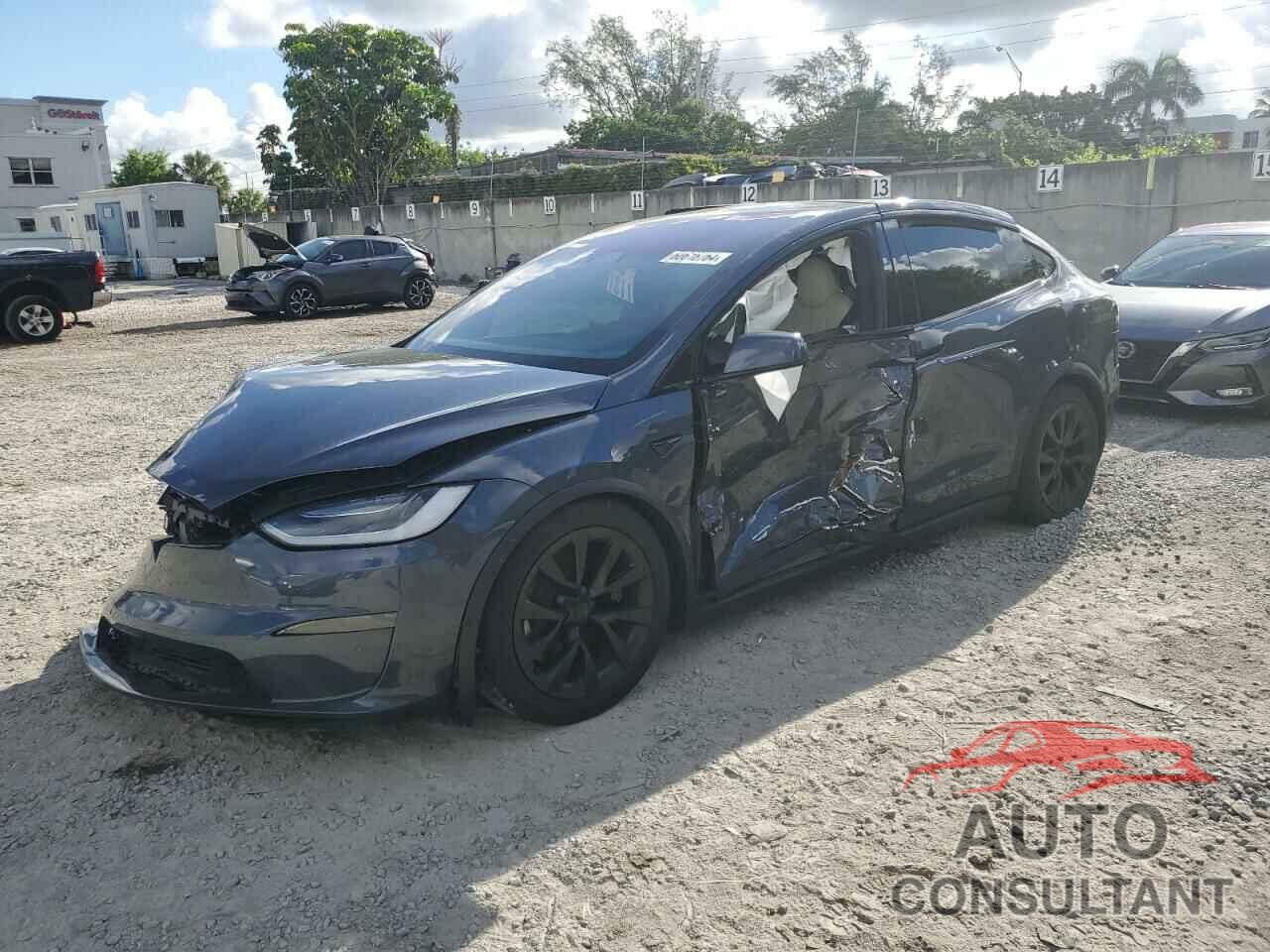 TESLA MODEL X 2022 - 7SAXCAE58NF360189