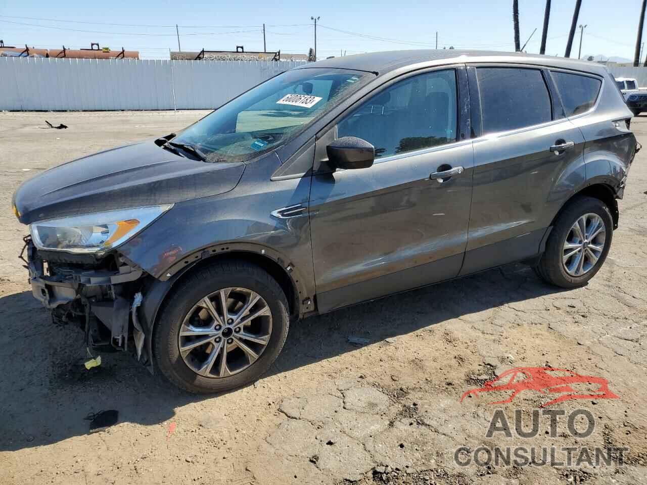 FORD ESCAPE 2017 - 1FMCU0GD8HUA52549