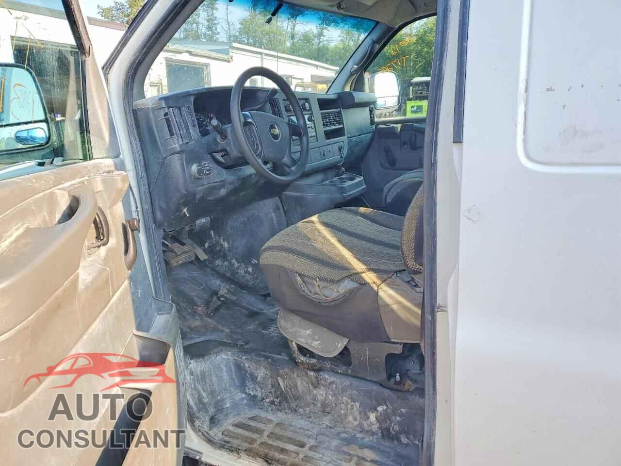 CHEVROLET EXPRESS 2012 - 1GCSHAF48C1122444