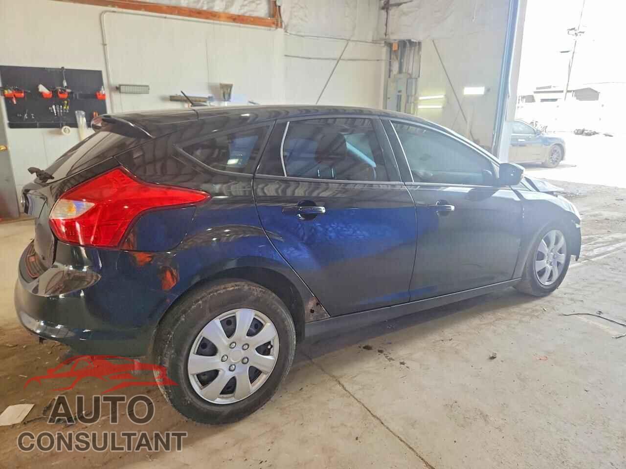 FORD FOCUS 2012 - 1FAHP3K26CL255338