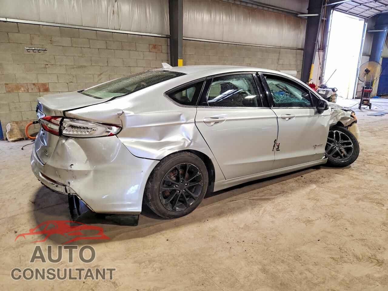 FORD FUSION 2019 - 3FA6P0LU7KR204520