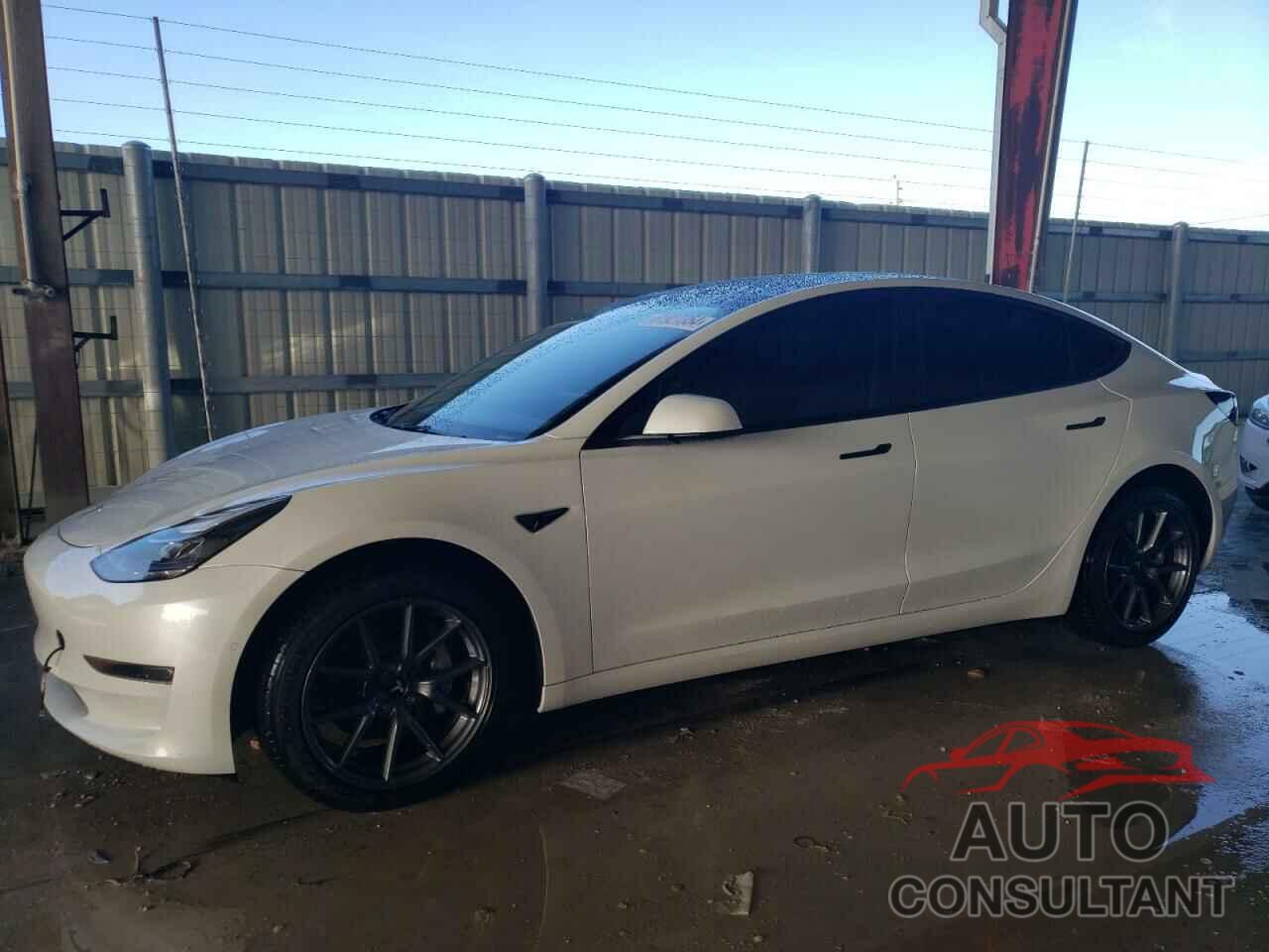 TESLA MODEL 3 2022 - 5YJ3E1EB9NF256659