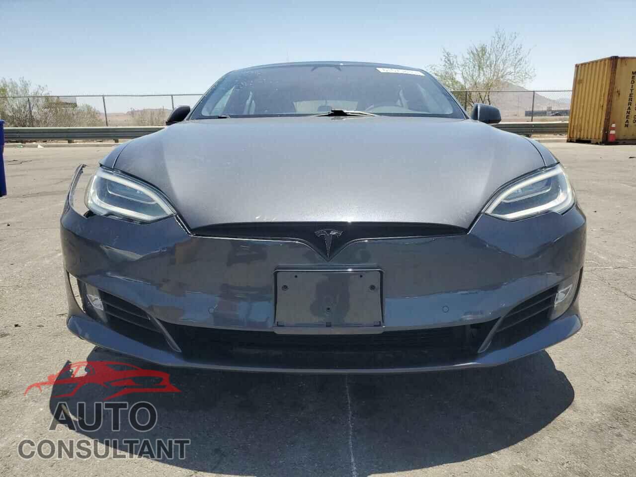 TESLA MODEL S 2018 - 5YJSA1E41JF258201