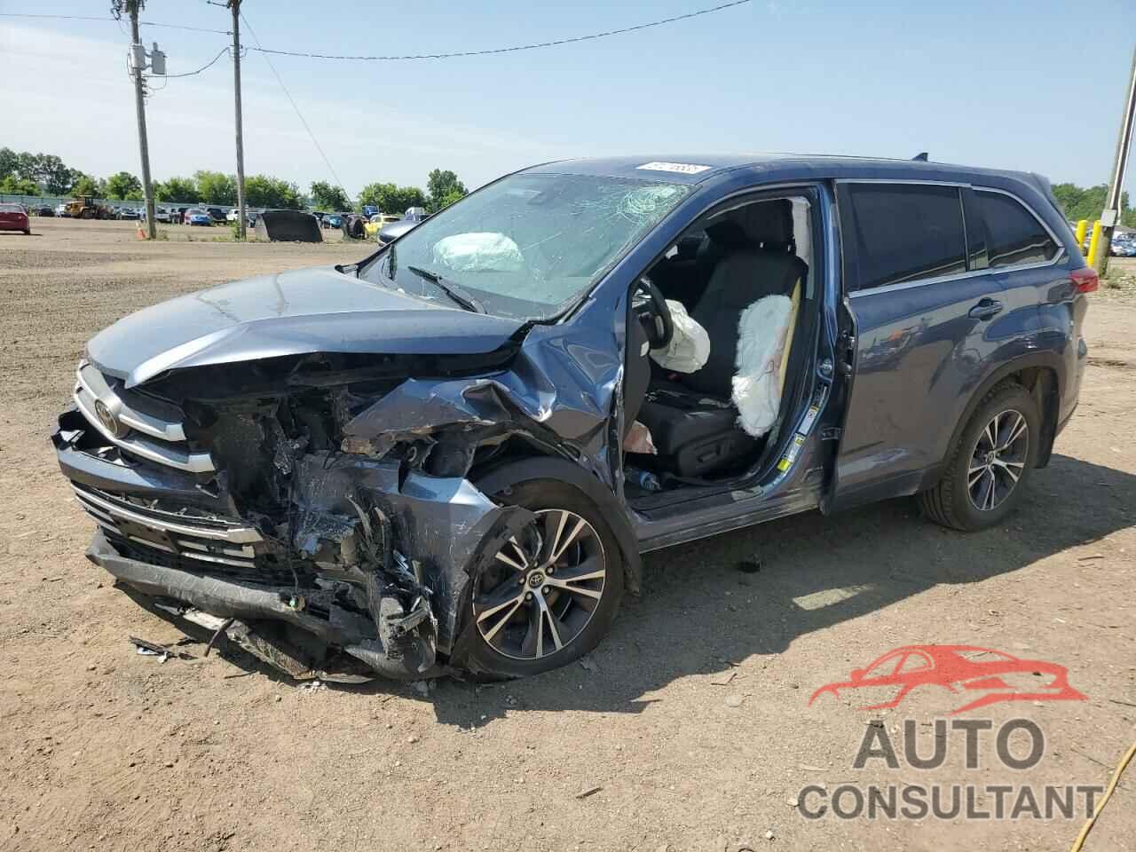 TOYOTA HIGHLANDER 2018 - 5TDBZRFH0JS814535