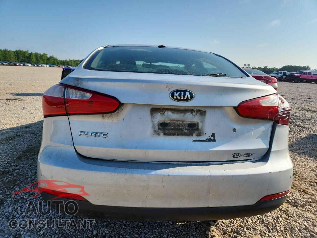 KIA FORTE 2015 - KNAFK4A60F5346587