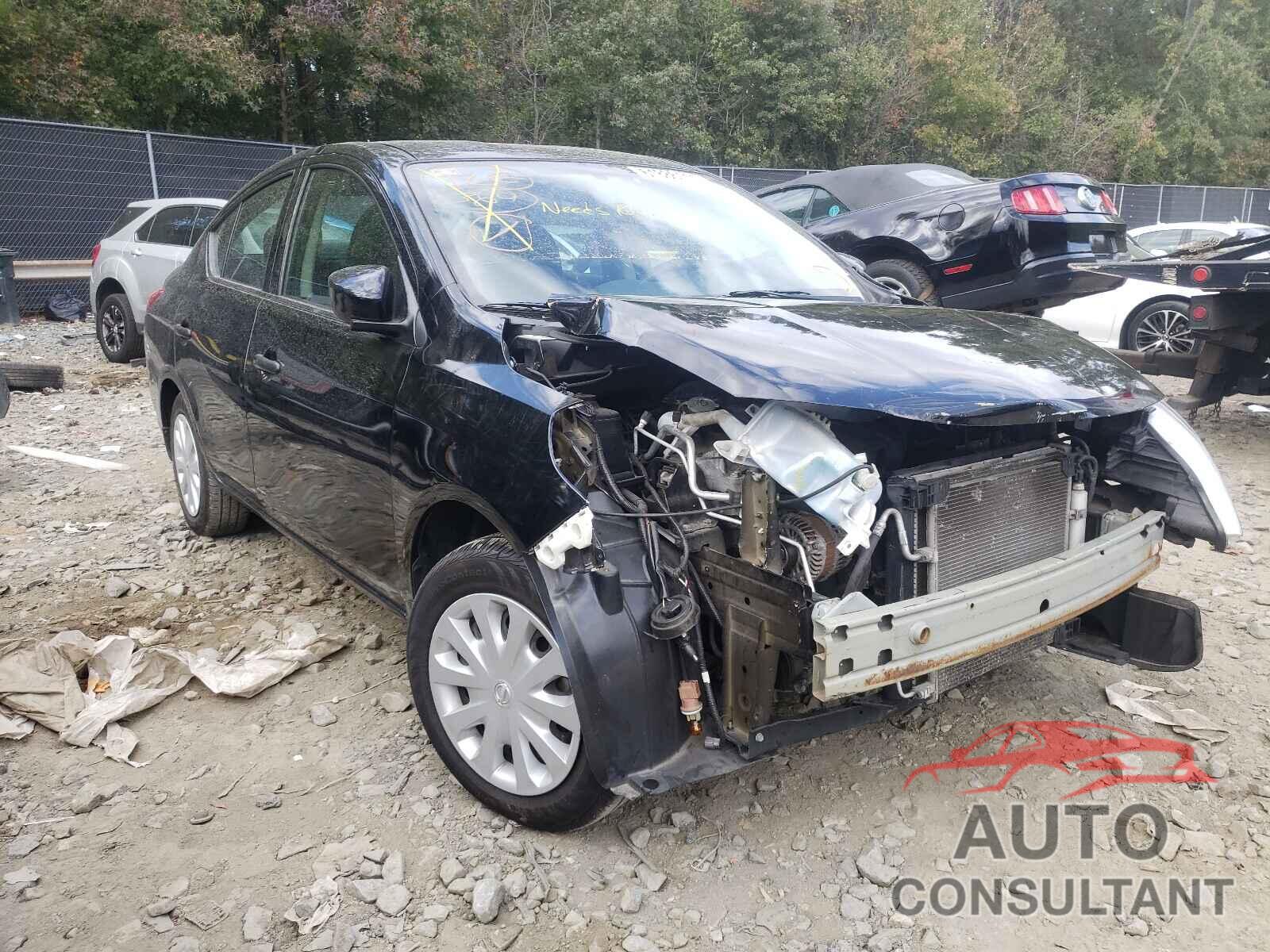 NISSAN VERSA 2017 - 3N1CN7AP6HL899385