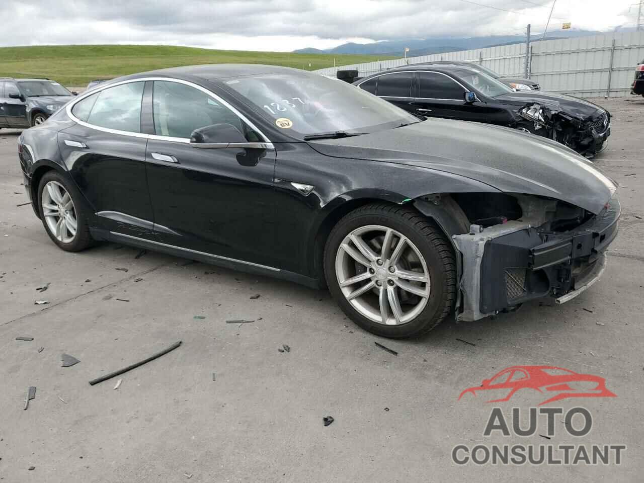 TESLA MODEL S 2013 - 5YJSA1CG4DFP04956
