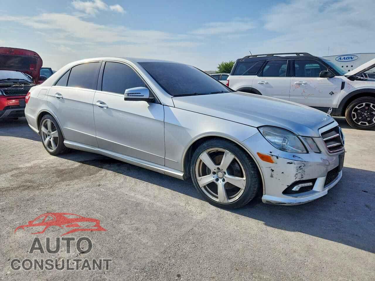 MERCEDES-BENZ E-CLASS 2011 - WDDHF8HB7BA492292