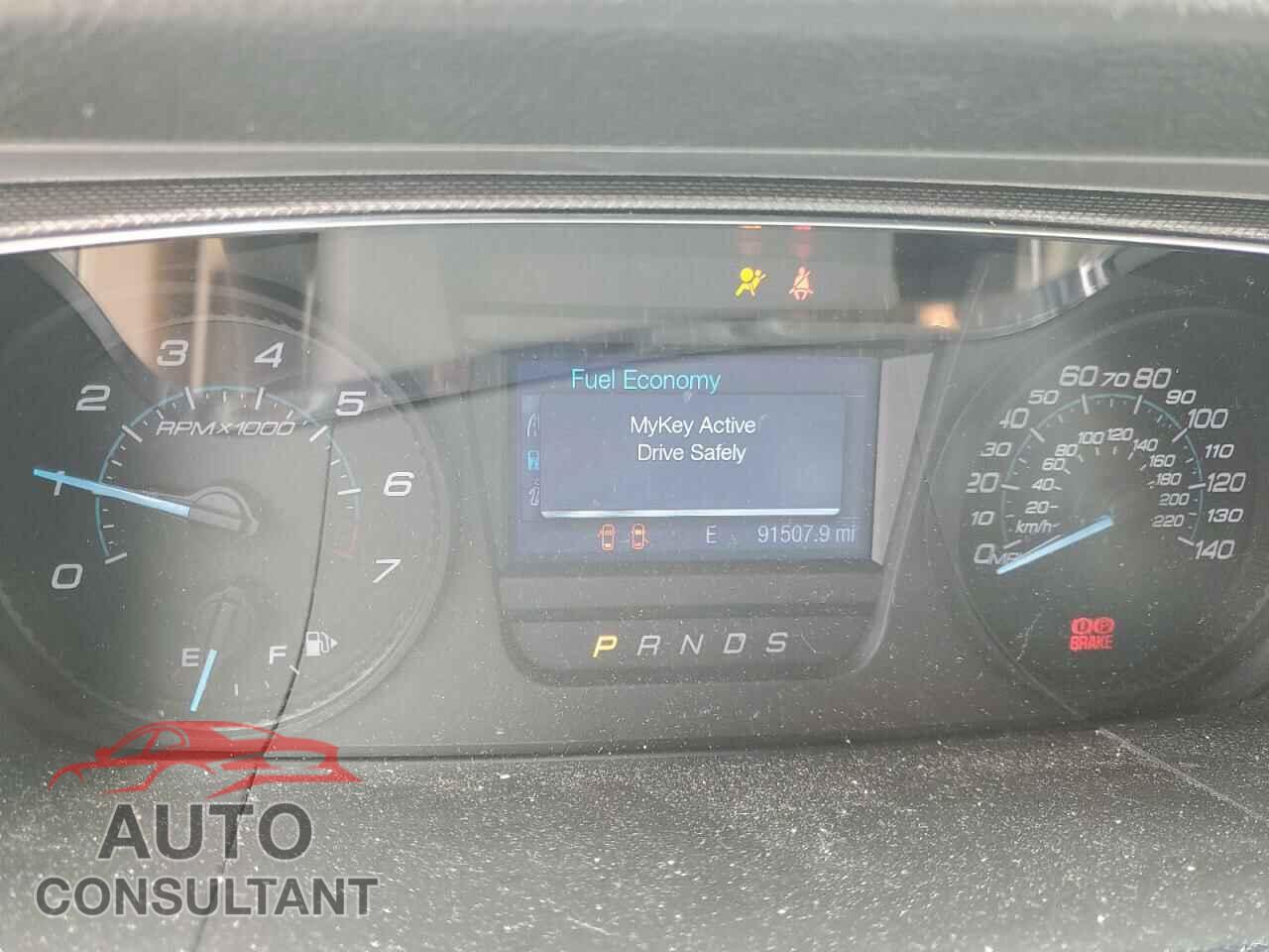 FORD TAURUS 2015 - 1FAHP2D82FG100696