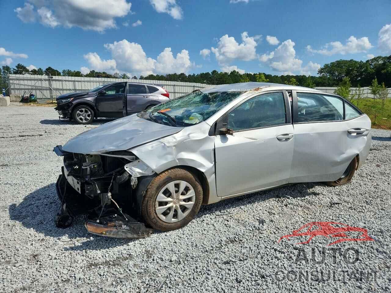 TOYOTA COROLLA 2018 - 5YFBURHE3JP826656