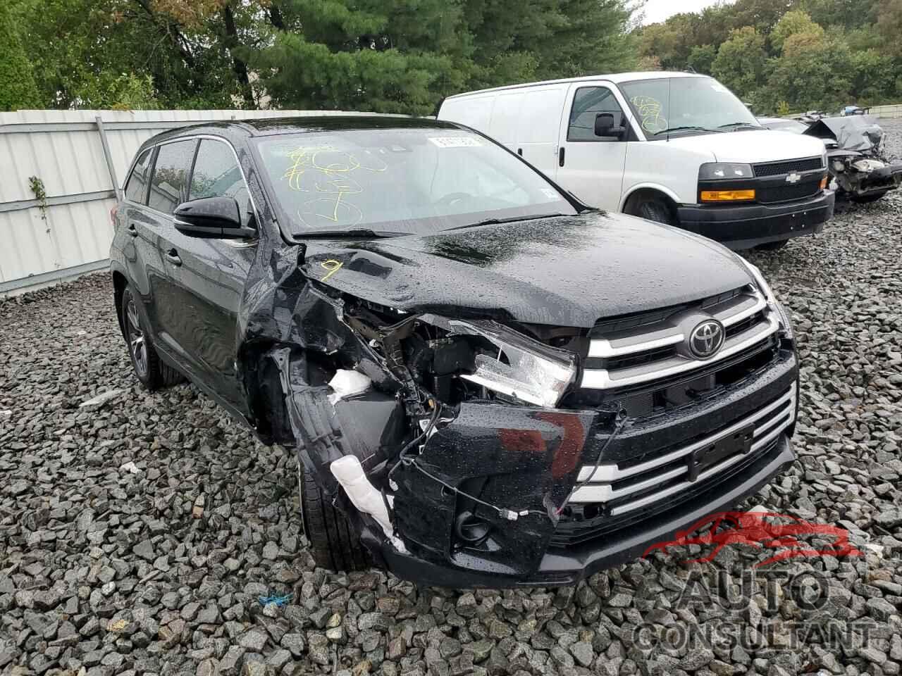 TOYOTA HIGHLANDER 2019 - 5TDBZRFHXKS700656