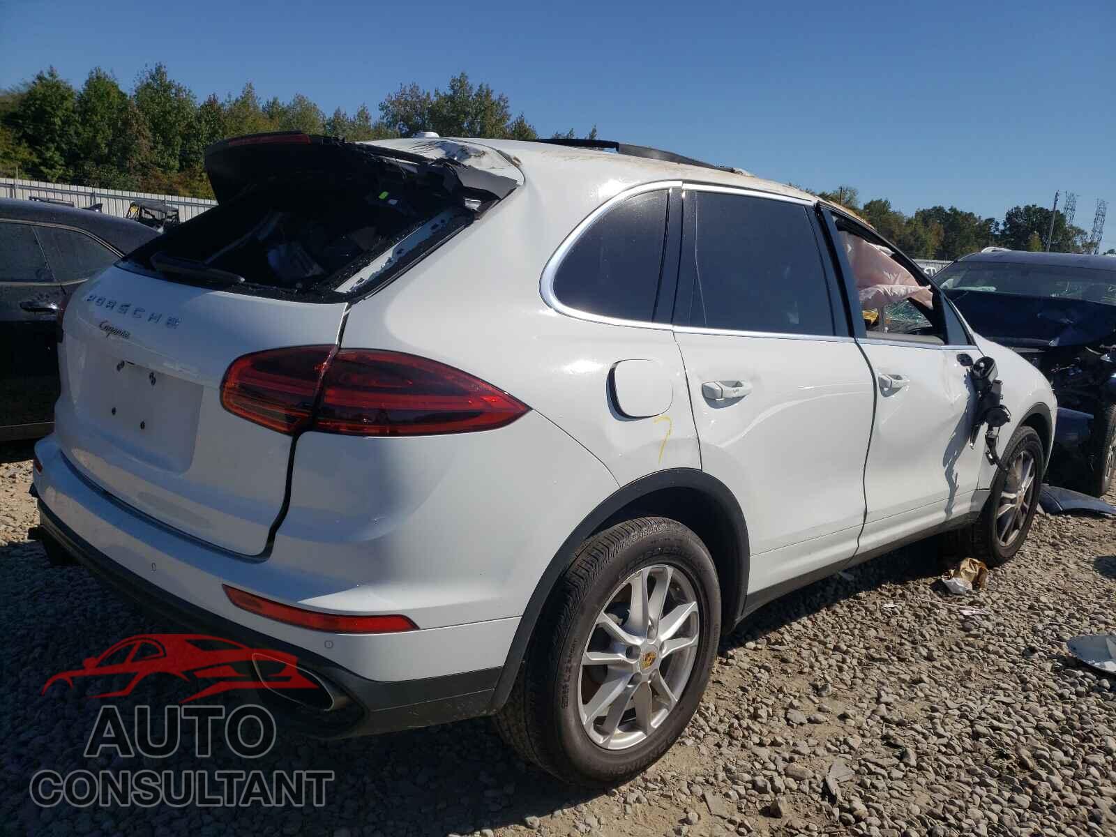 PORSCHE CAYENNE 2016 - WP1AA2A24GLA06467