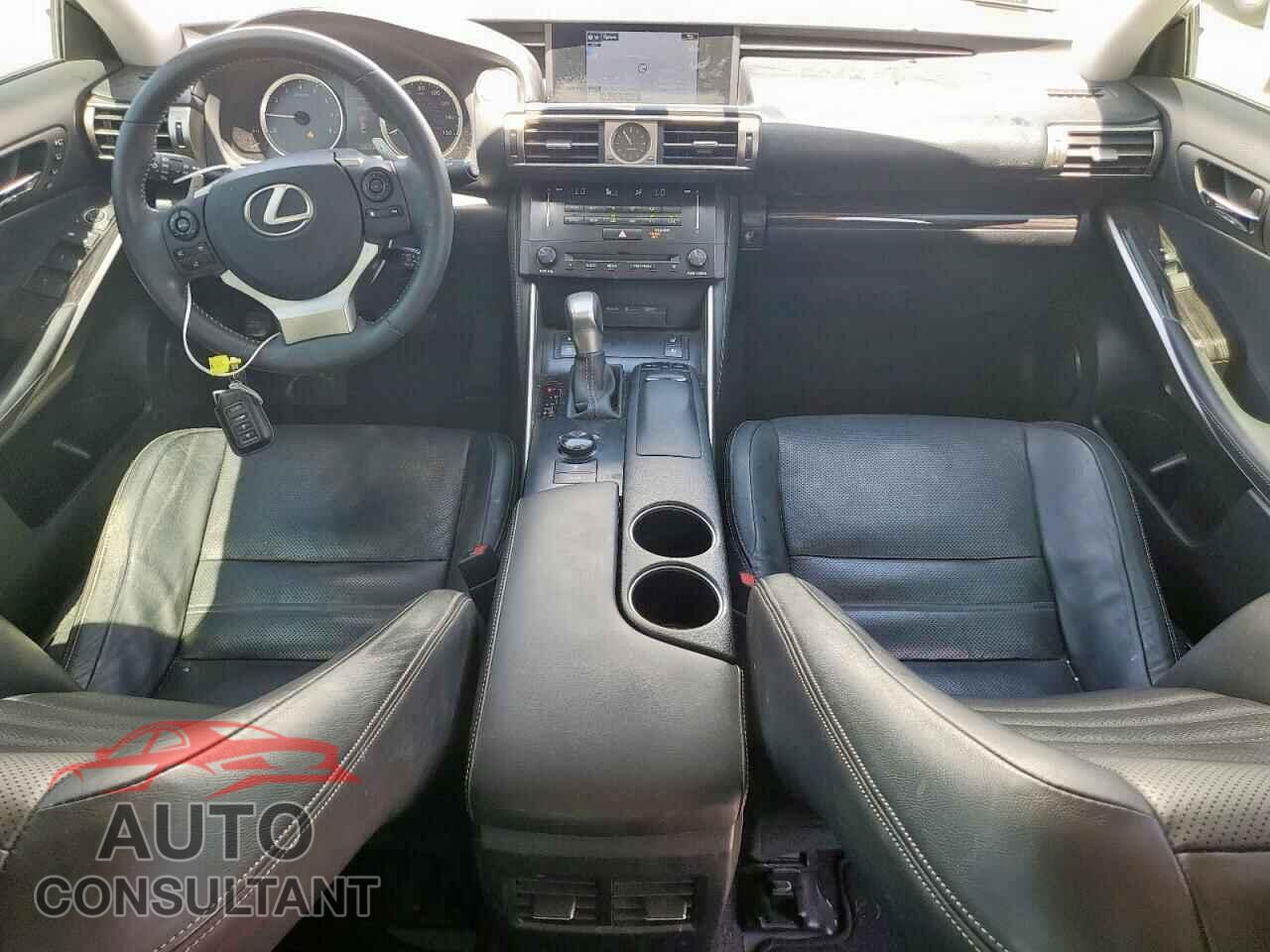 LEXUS IS 2014 - JTHBF1D21E5011039