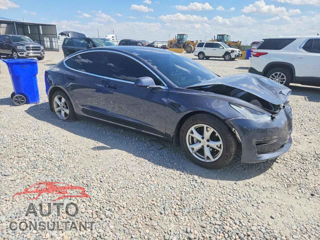 TESLA MODEL 3 2019 - 5YJ3E1EB1KF386706