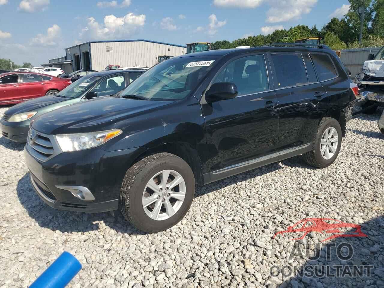 TOYOTA HIGHLANDER 2013 - 5TDBK3EH8DS240435