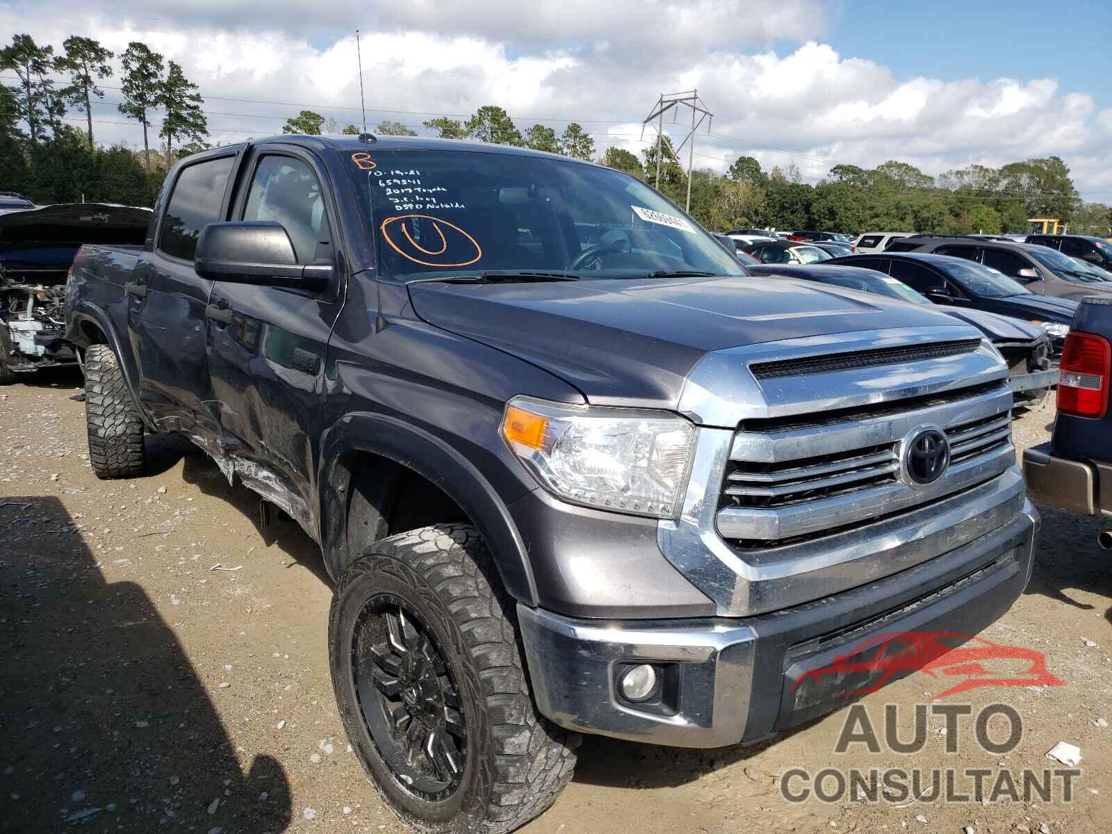 TOYOTA TUNDRA 2017 - 5TFDW5F16HX659541