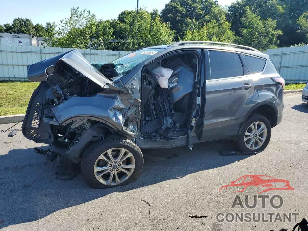 FORD ESCAPE 2017 - 1FMCU0GDXHUC37458
