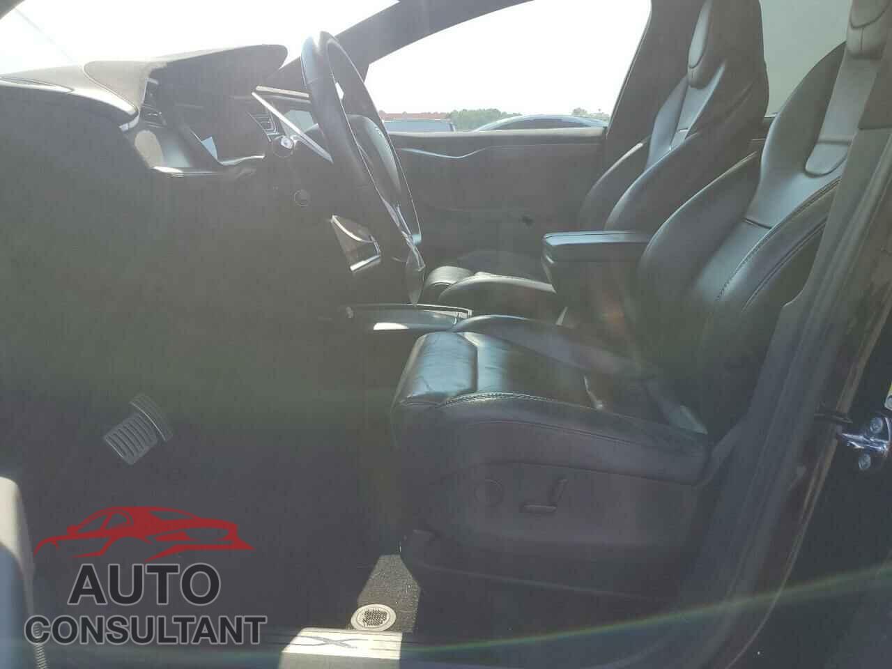 TESLA MODEL X 2017 - 5YJXCDE41HF051674