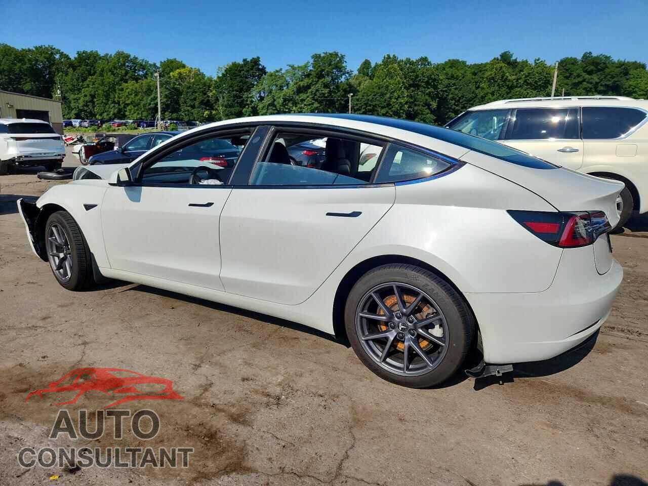 TESLA MODEL 3 2023 - 5YJ3E1EA3PF575744