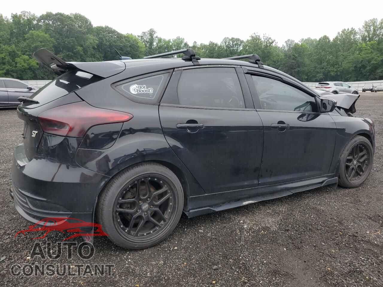 FORD FOCUS 2017 - 1FADP3L90HL306463