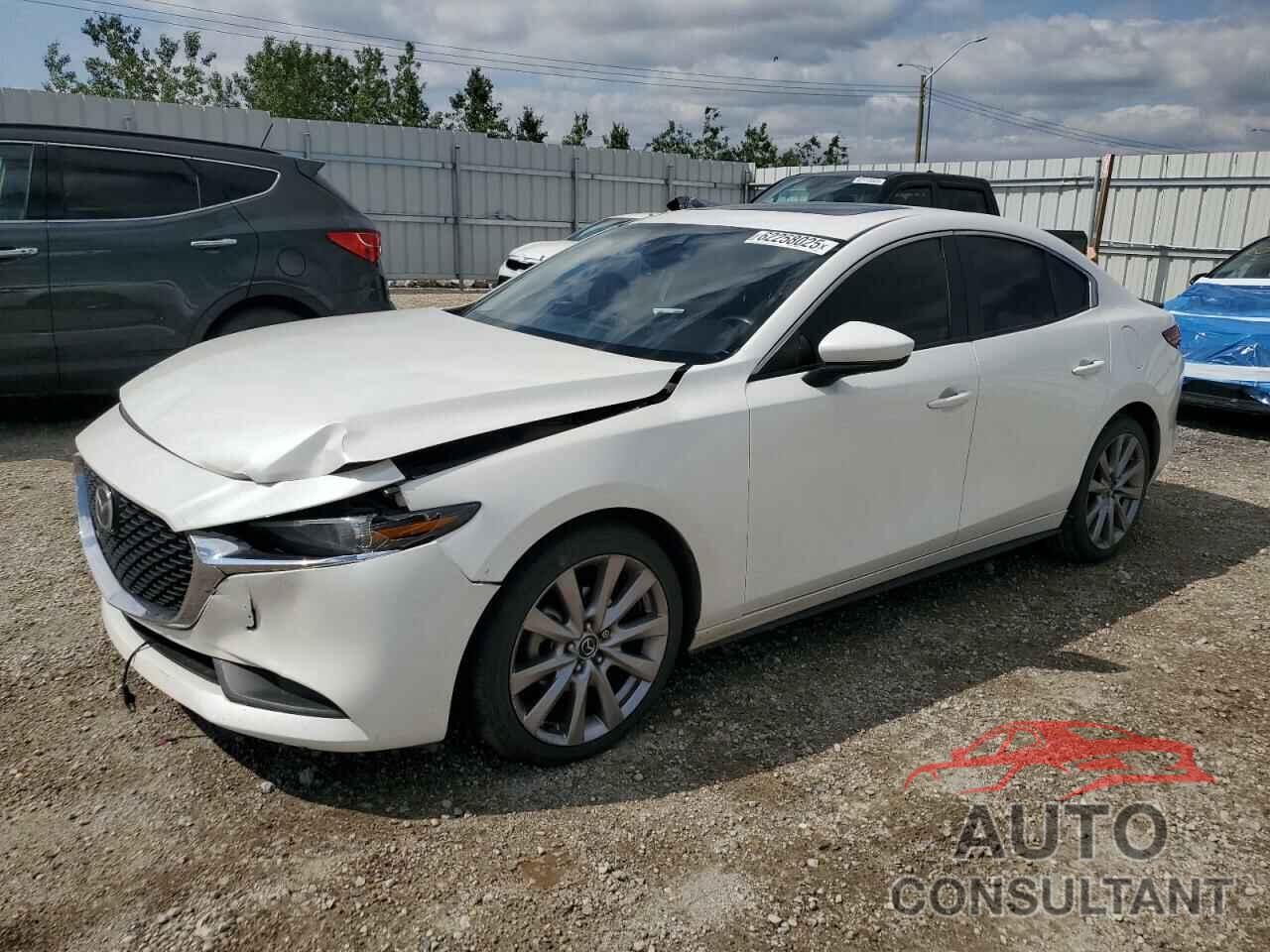MAZDA 3 2019 - 3MZBPADM8KM100755
