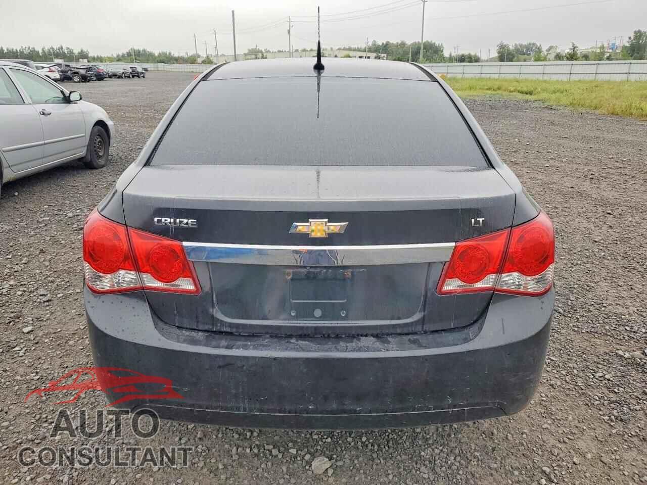 CHEVROLET CRUZE 2014 - 1G1PC5SB2E7349721