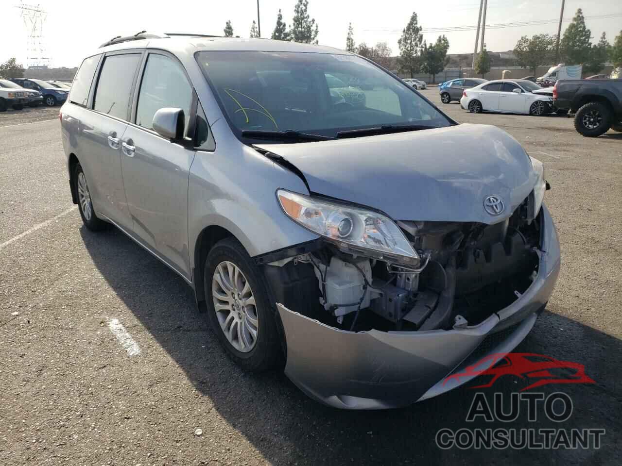 TOYOTA SIENNA 2016 - 5TDYK3DC9GS736767