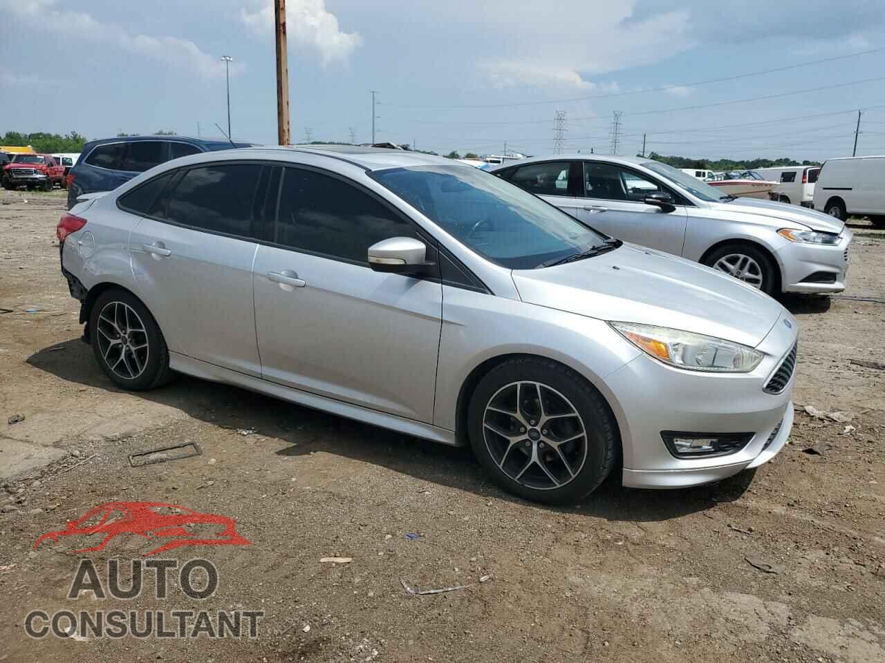FORD FOCUS 2015 - 1FADP3F23FL274524