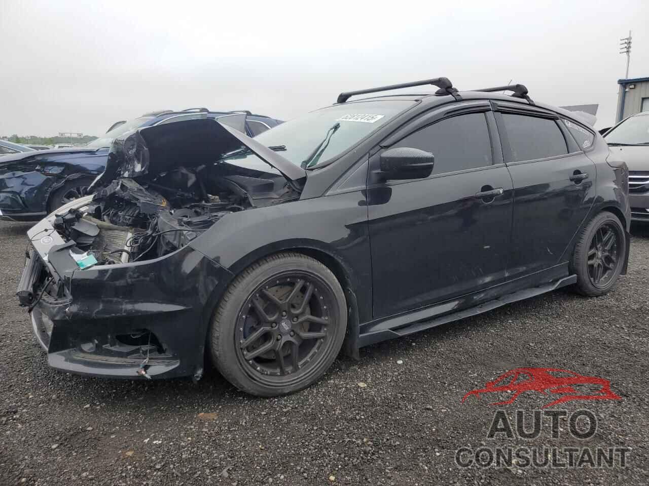 FORD FOCUS 2017 - 1FADP3L90HL306463