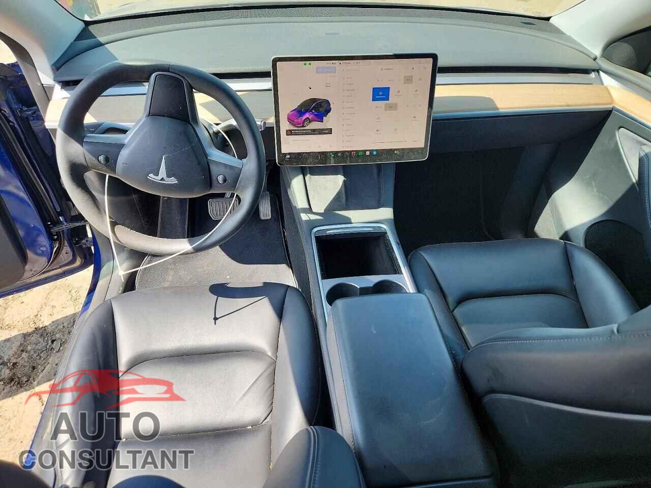 TESLA MODEL Y 2023 - 7SAYGAEE5PF794517