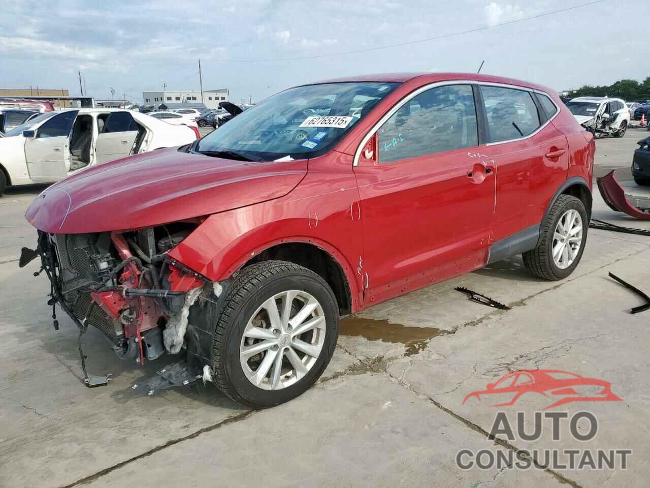 NISSAN ROGUE 2018 - JN1BJ1CP8JW154042
