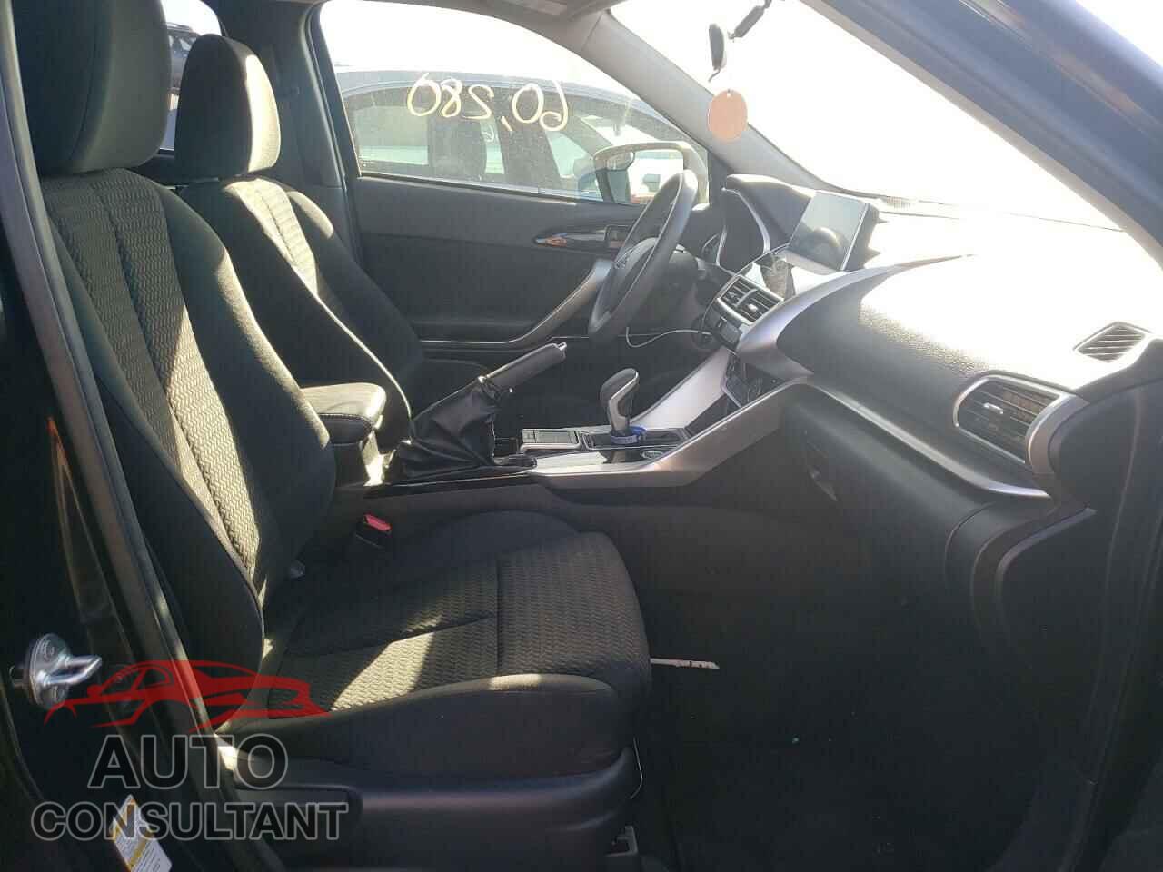 MITSUBISHI ECLIPSE 2019 - JA4AT4AA7KZ046735