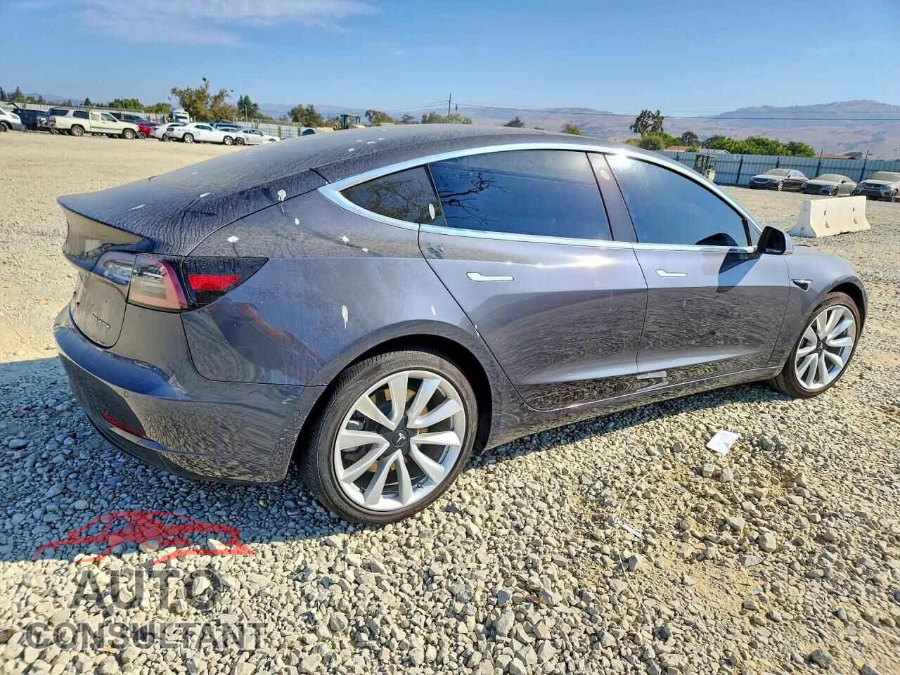 TESLA MODEL 3 2018 - 5YJ3E1EB9JF185070