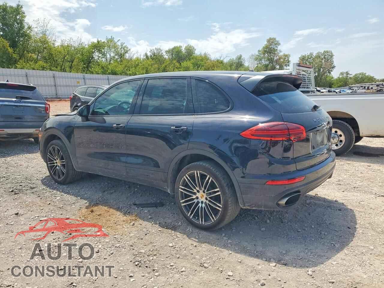 PORSCHE CAYENNE 2016 - WP1AA2A28GLA04317