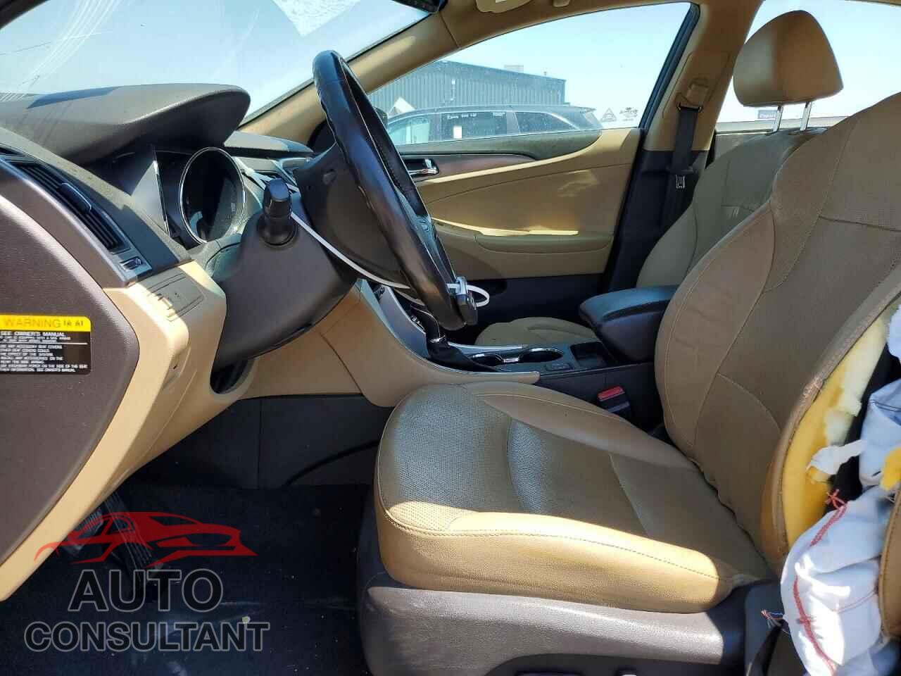 HYUNDAI SONATA 2014 - KMHEC4A4XEA107110