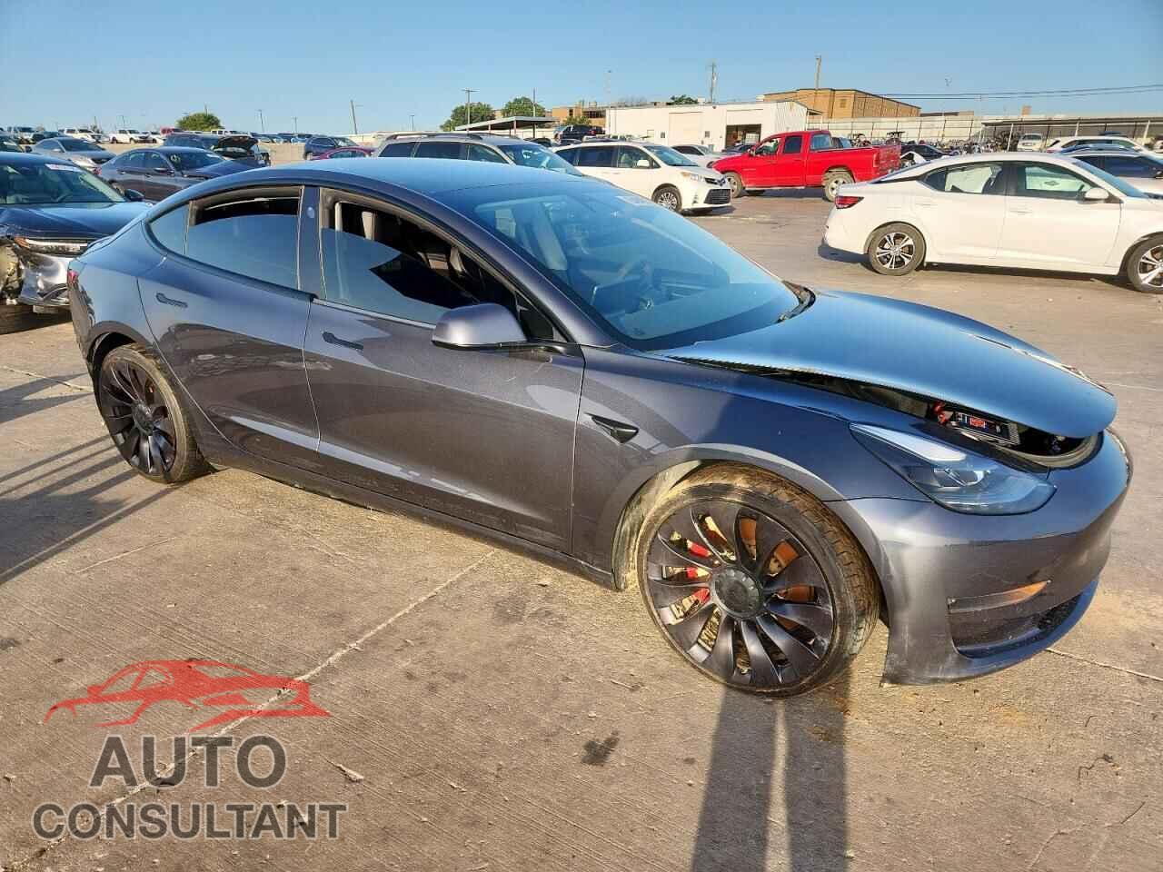 TESLA MODEL 3 2021 - 5YJ3E1EC8MF043970