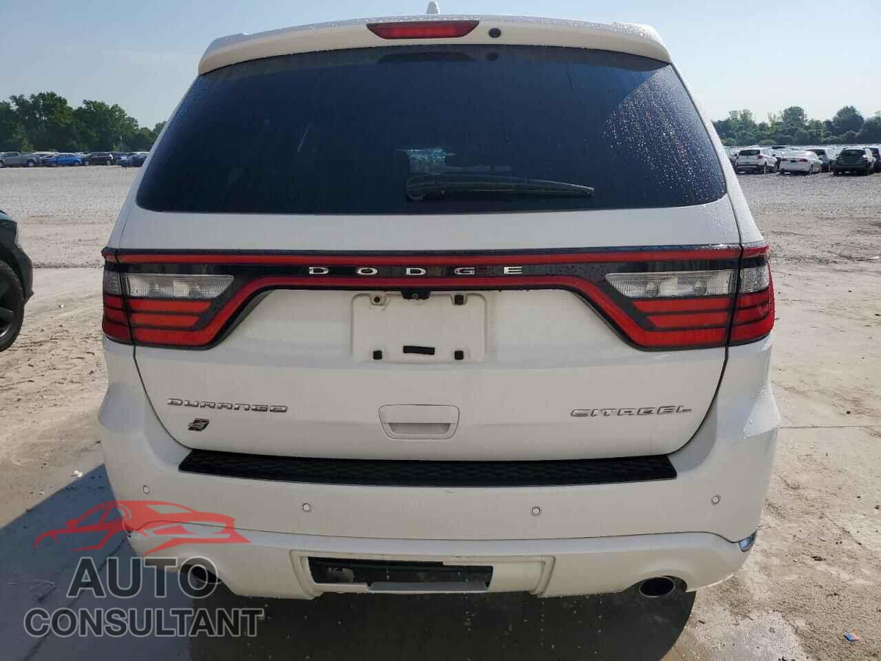 DODGE DURANGO 2018 - 1C4SDJET2JC198442