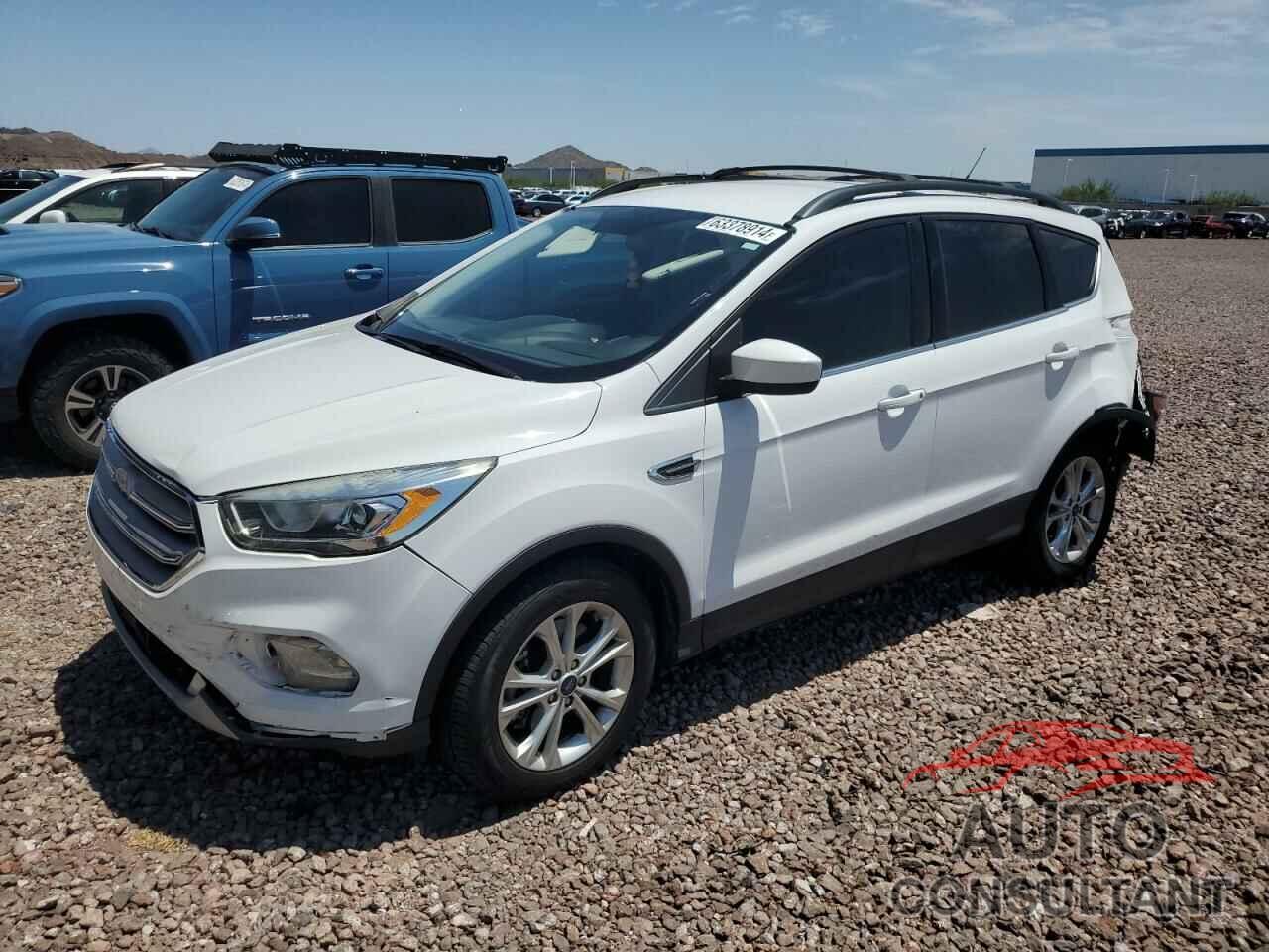 FORD ESCAPE 2018 - 1FMCU9HD6JUB87909