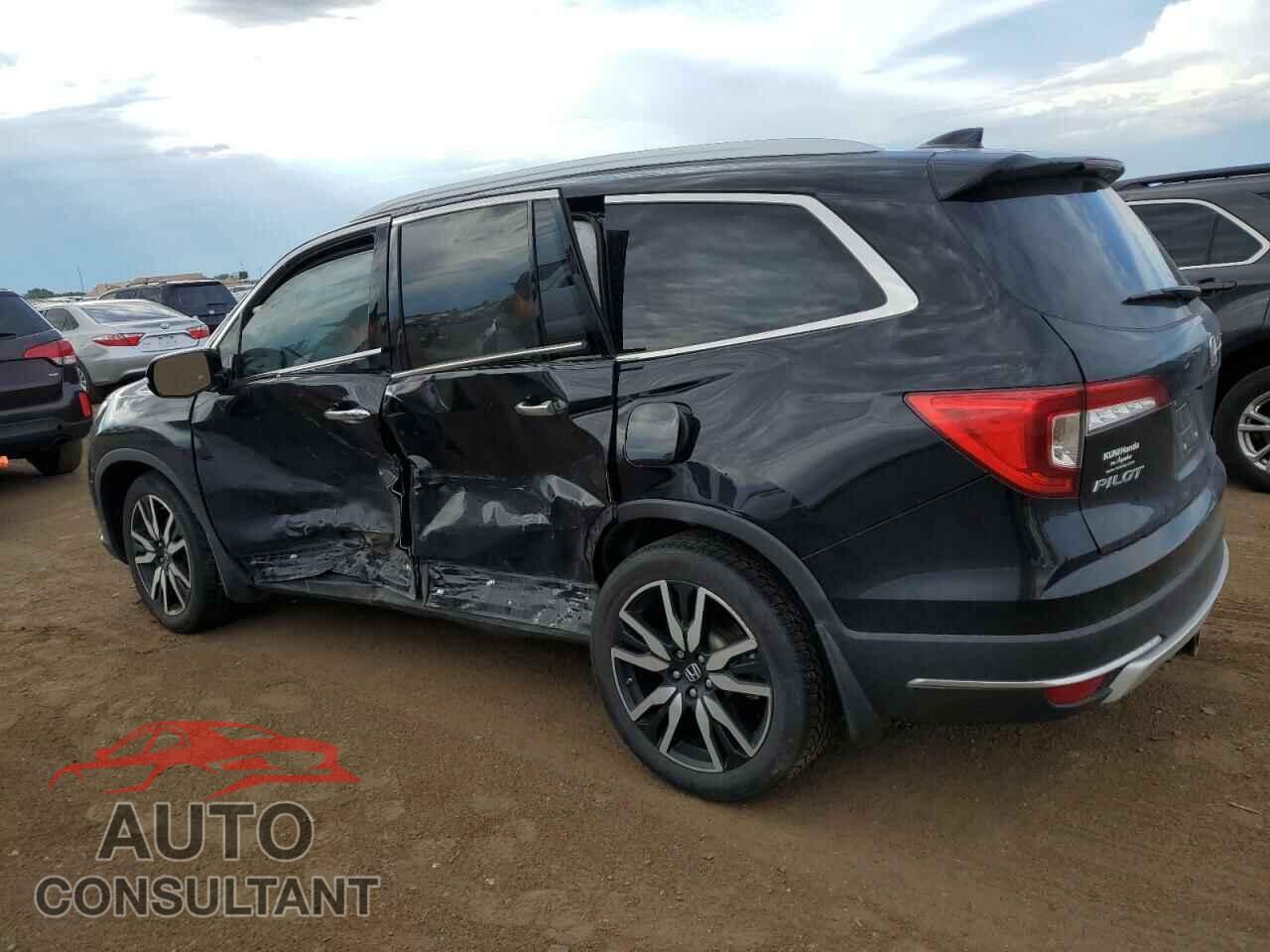 HONDA PILOT 2019 - 5FNYF6H69KB091982