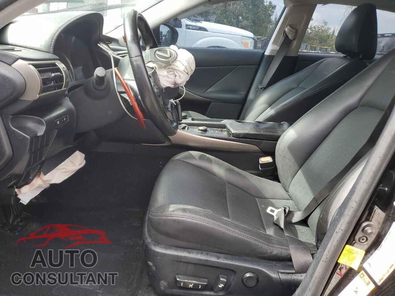 LEXUS IS 2015 - JTHBF1D29F5074326