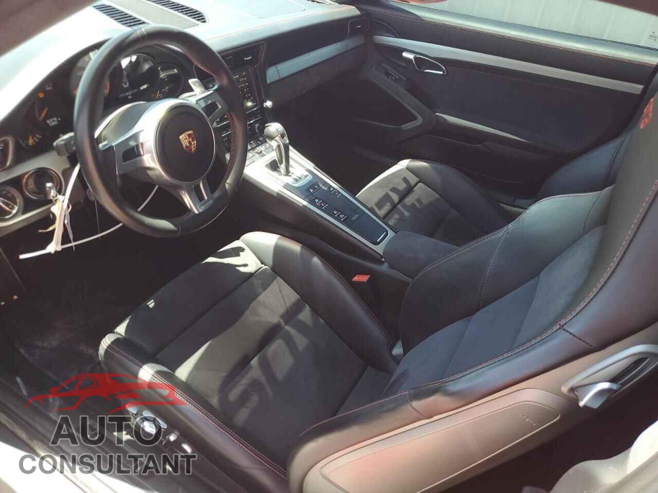 PORSCHE 911 2015 - WP0AC2A90FS183952
