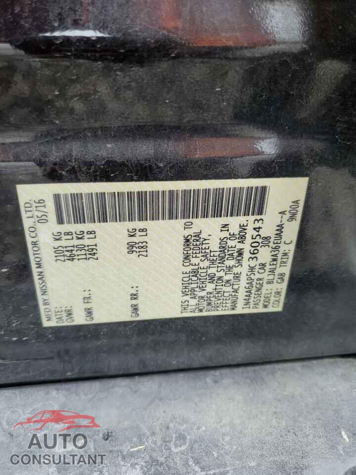 NISSAN MAXIMA 2017 - 1N4AA6AP5HC360543